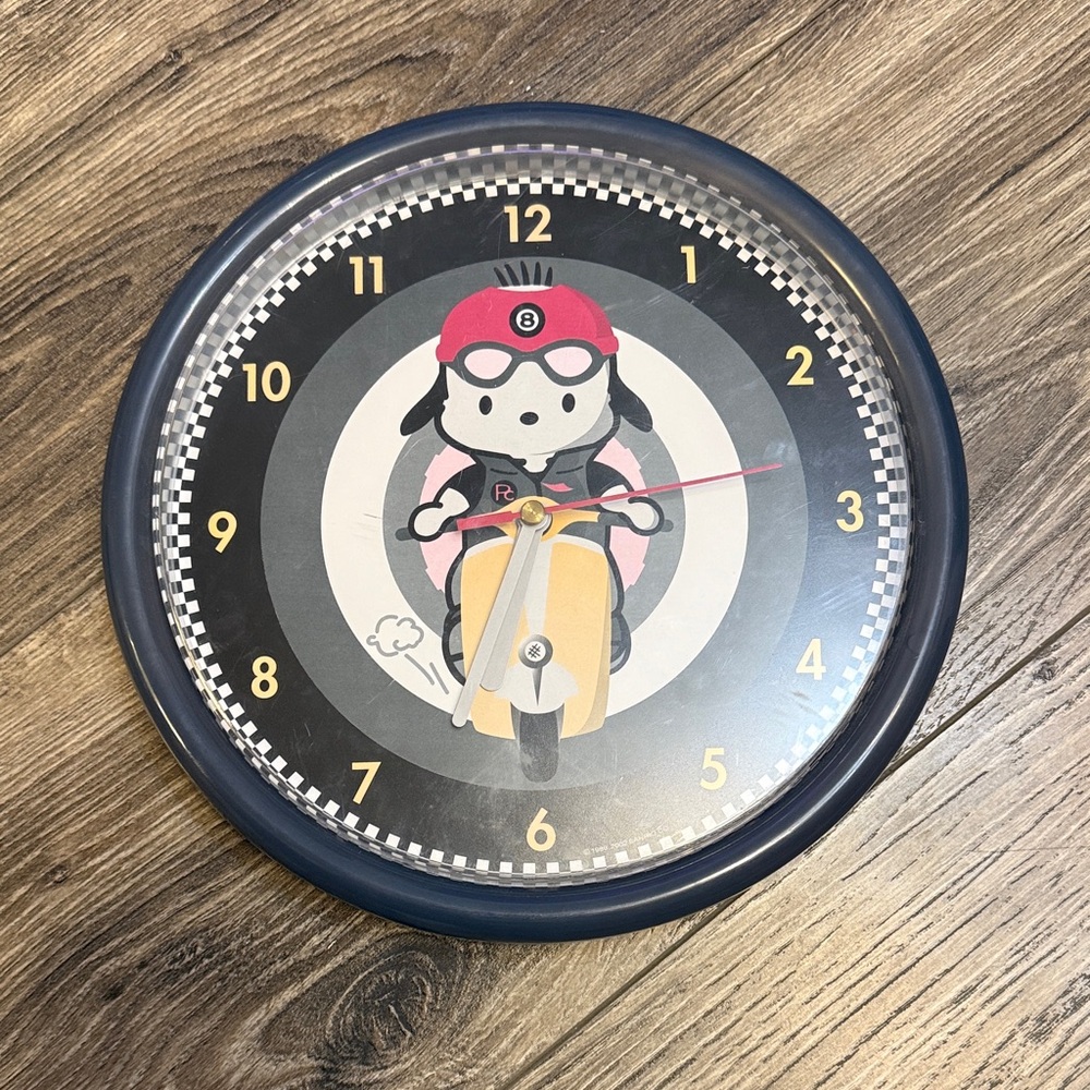 Sanrio Pochacco Wall Clock
